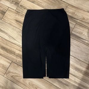 Banana Republic | Black Slit Pencil Skirt | Size 4